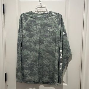 Columbia long sleeve performance fishing shirt